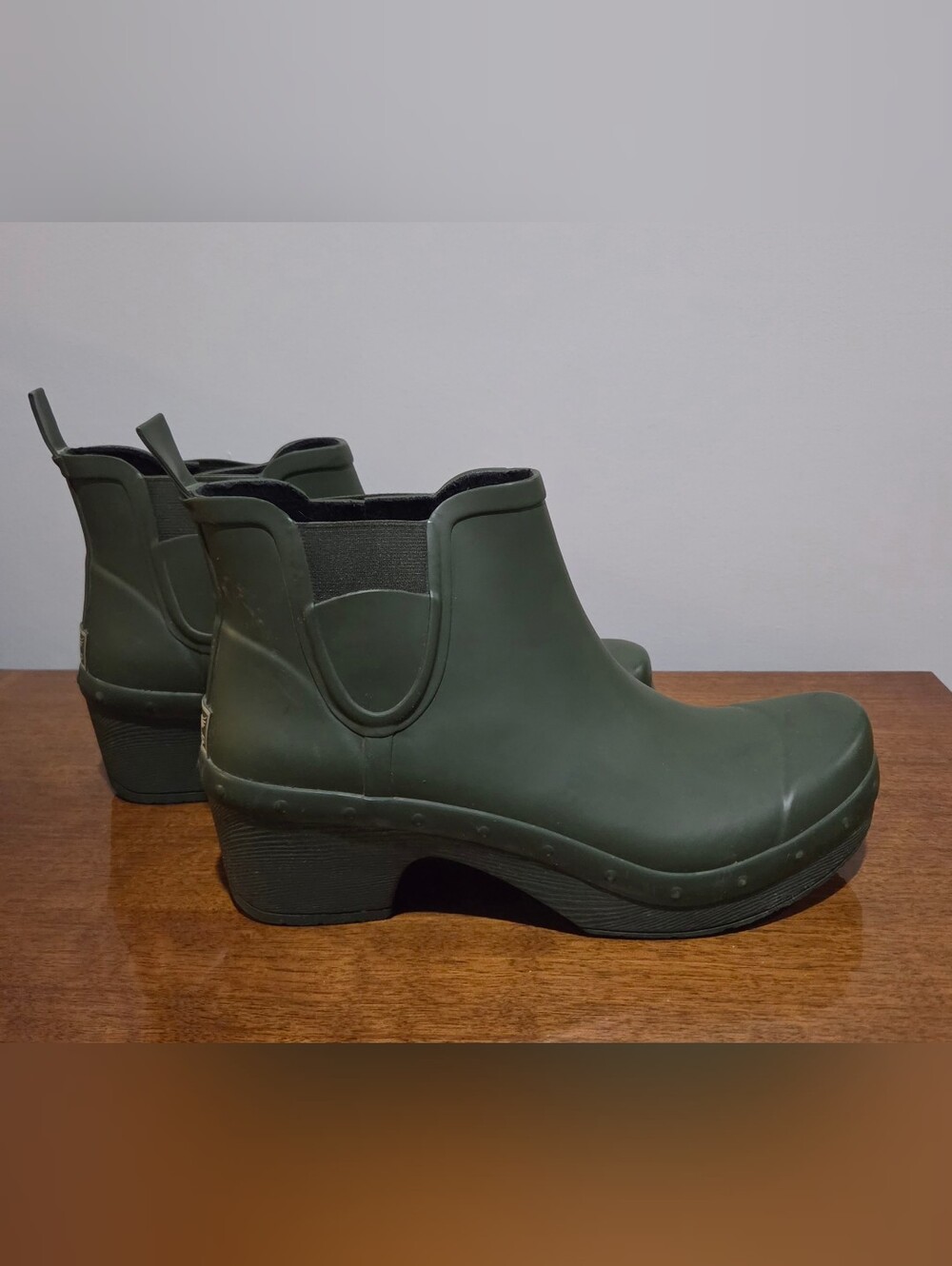 Dansko Women's Rosa Green Platform Rain Boot. Size 41, US 10.5-11